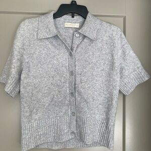 Abercrombie & Fitch Gray Button-Up Top